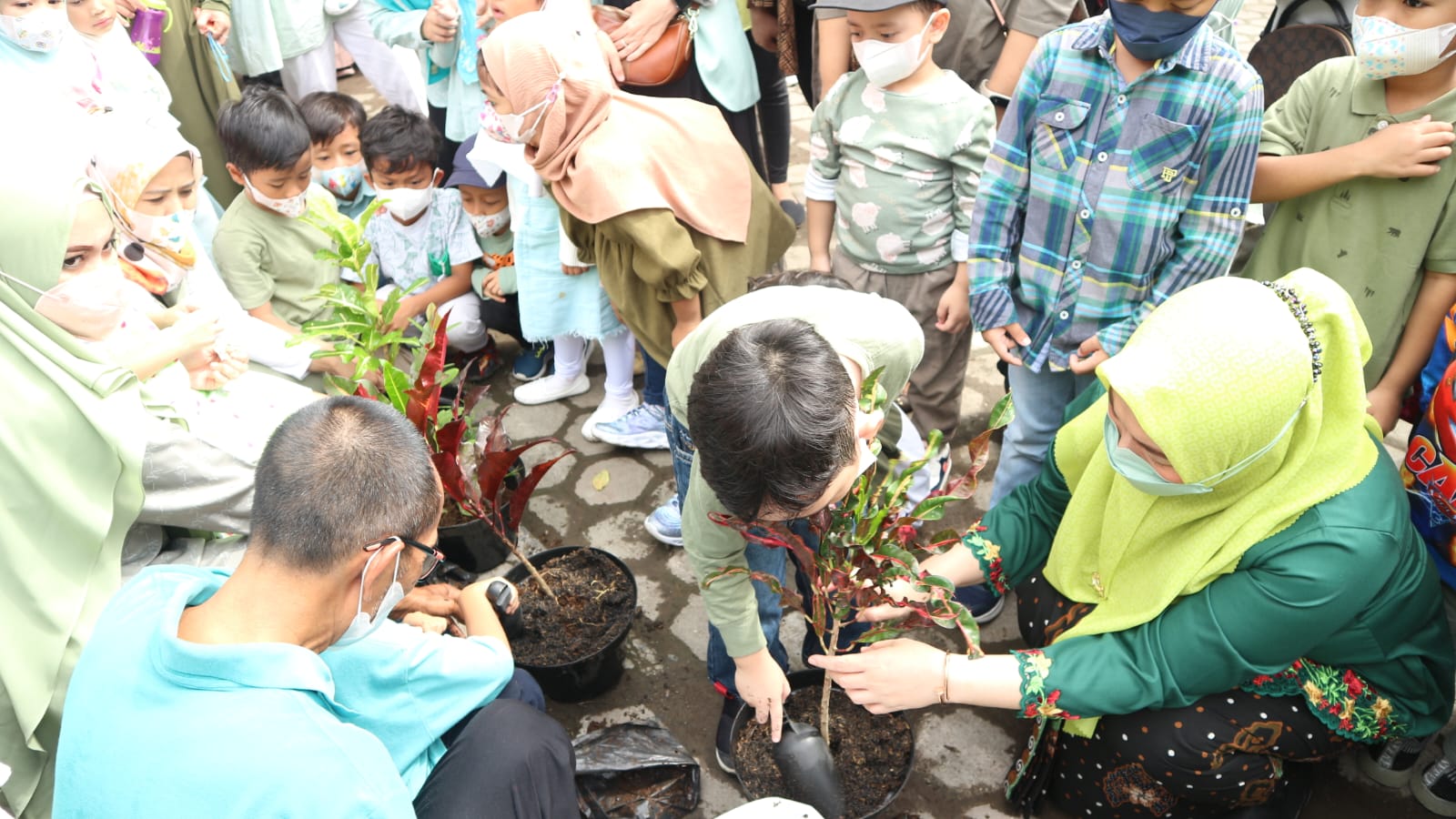 Serunya Bertualang bersama TK Smart Auladi Cirebon untuk Cintai Lingkungan